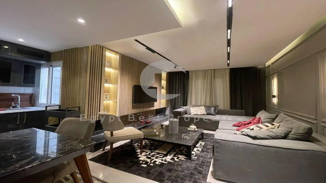Penthouse for sale Mountain view Hyde Park