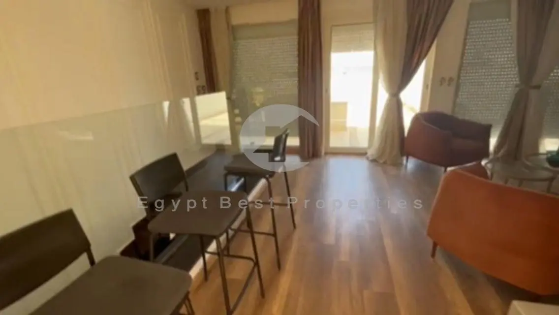Penthouse for sale Mountain view Hyde Park