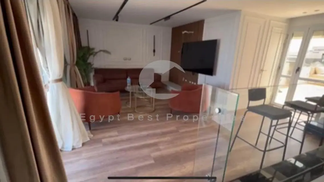 Penthouse for sale Mountain view Hyde Park
