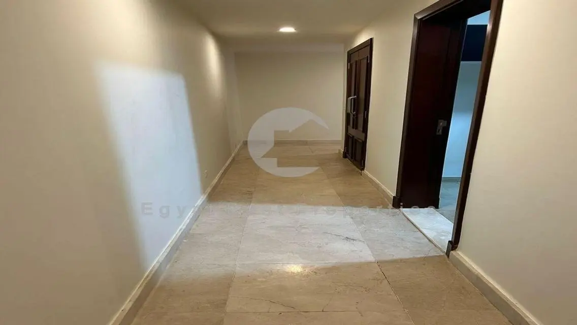 شقة للايجار كمبوند ميفيدا اعمار