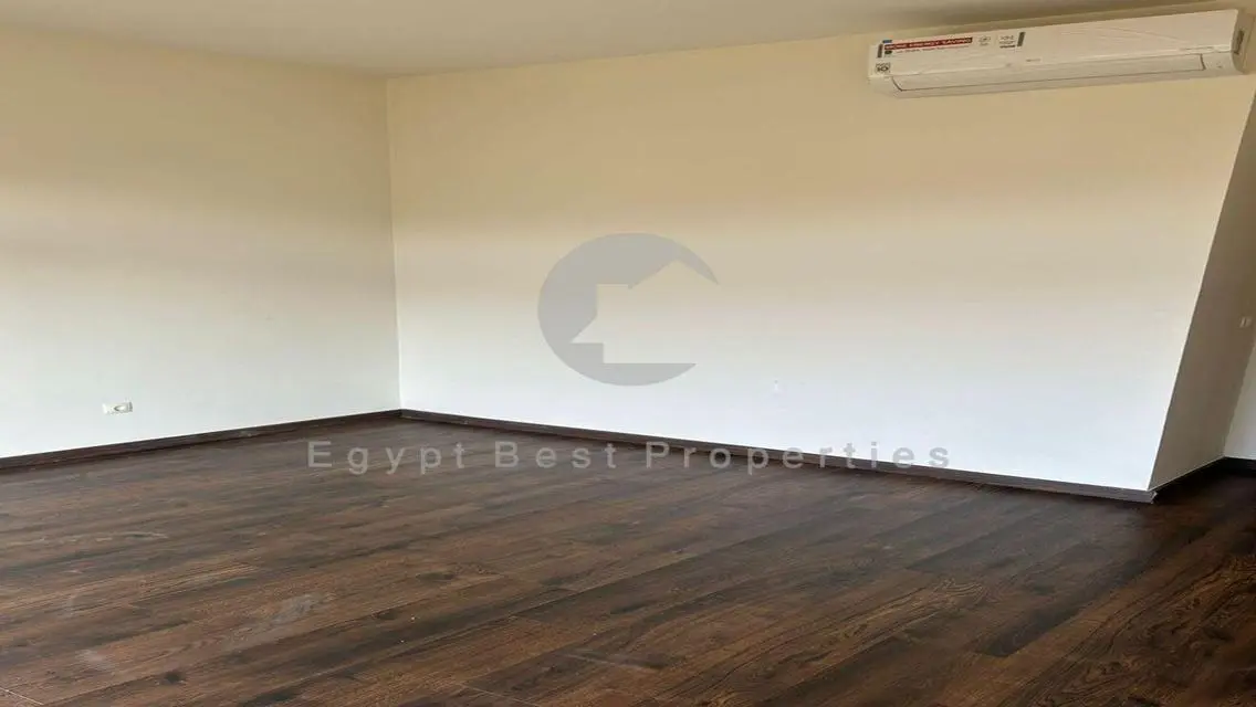 شقة للايجار كمبوند ميفيدا اعمار