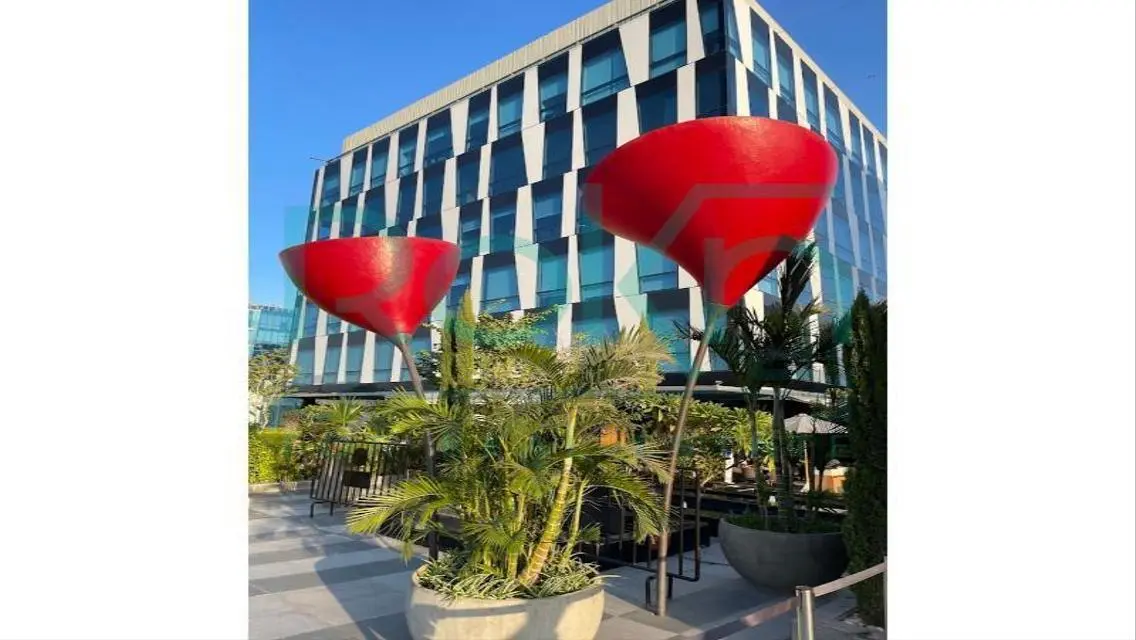 Office for sale in Park street directly on Mehwar