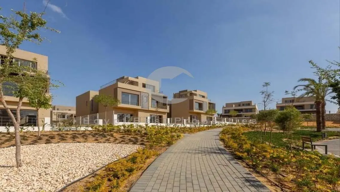 Ground Aprt 4BR Resale in Palm Hills New Cairo