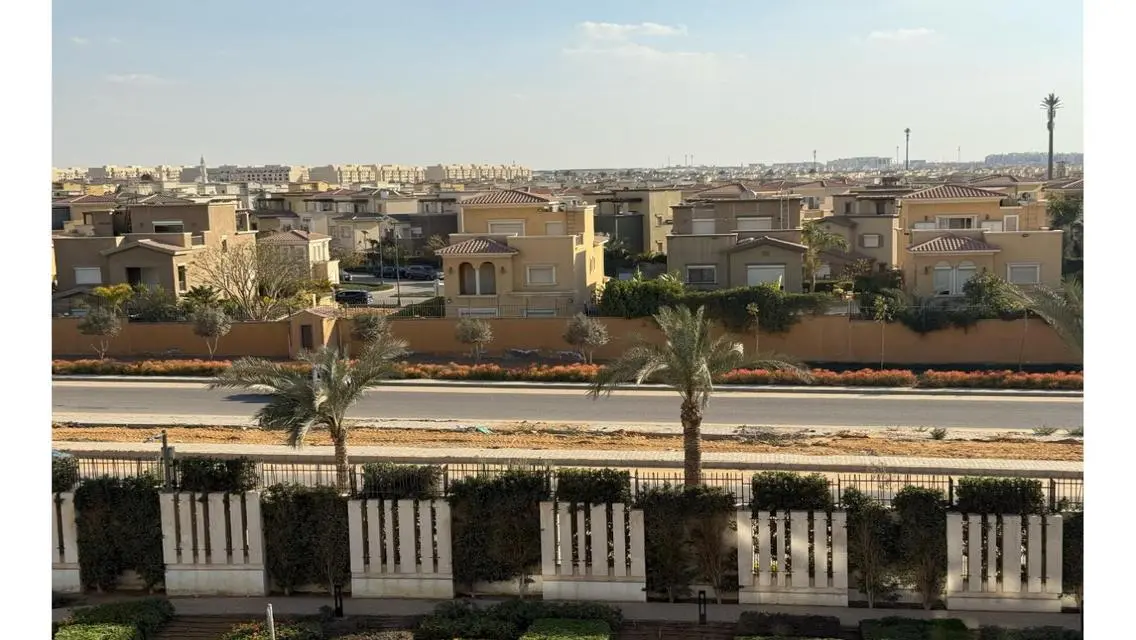 شقة للايجار مفروشة بالكامل اول استخدام في villette