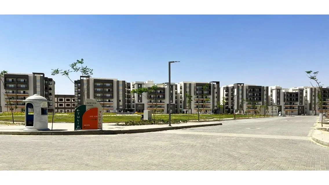 Rock-Eden | Luxurious Apartment with Balcony and Shared Pool