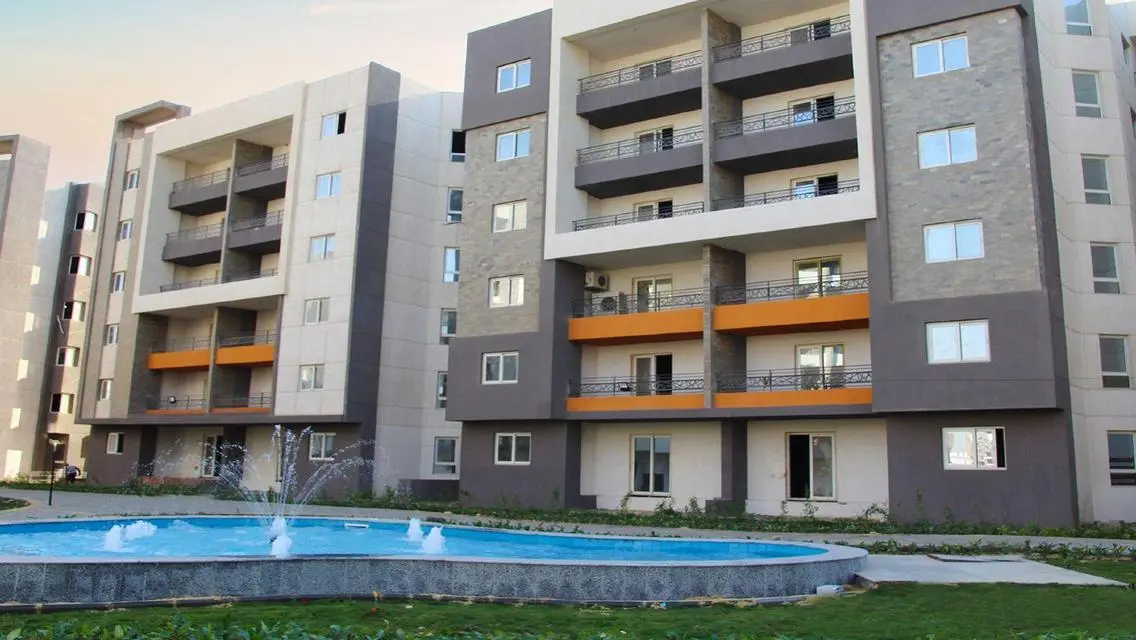 Rock-Eden | Luxurious Apartment with Balcony and Shared Pool