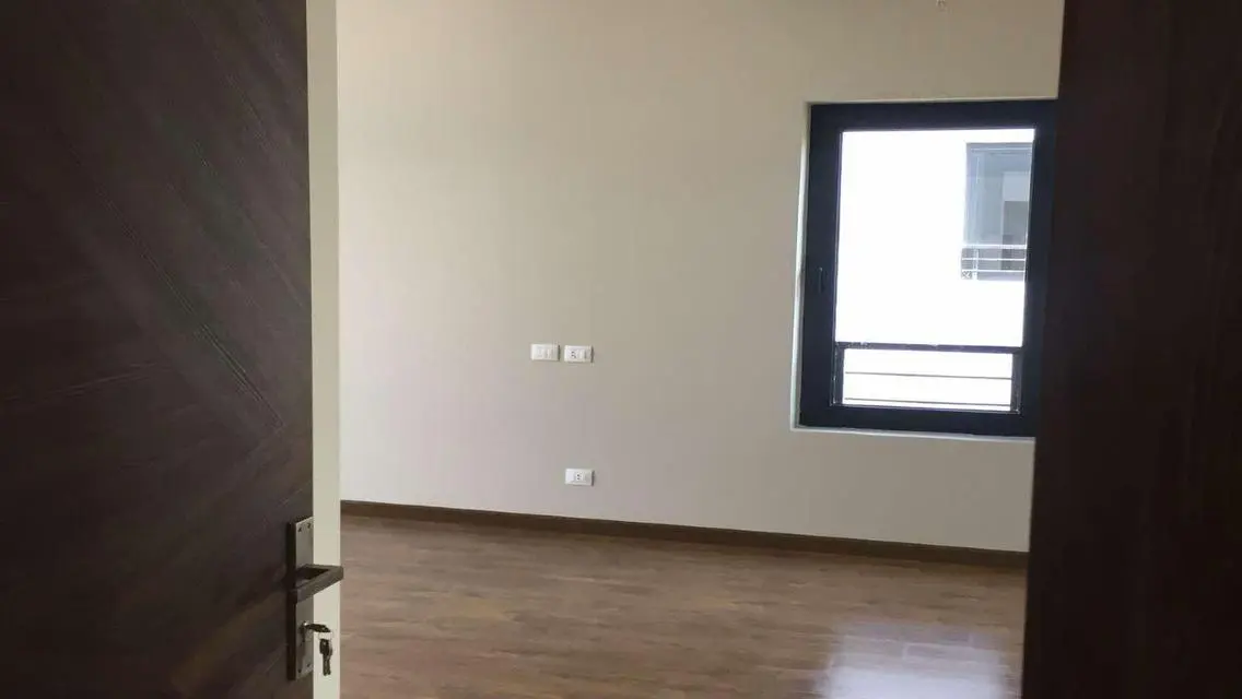 شقة للإيجار  3 غرف نوم و3 حمام ب كمباوند ووترواي