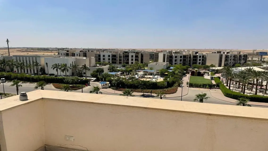 استوديو مفروش لقطة للايجارويستاون سوديك الشيخ زايد