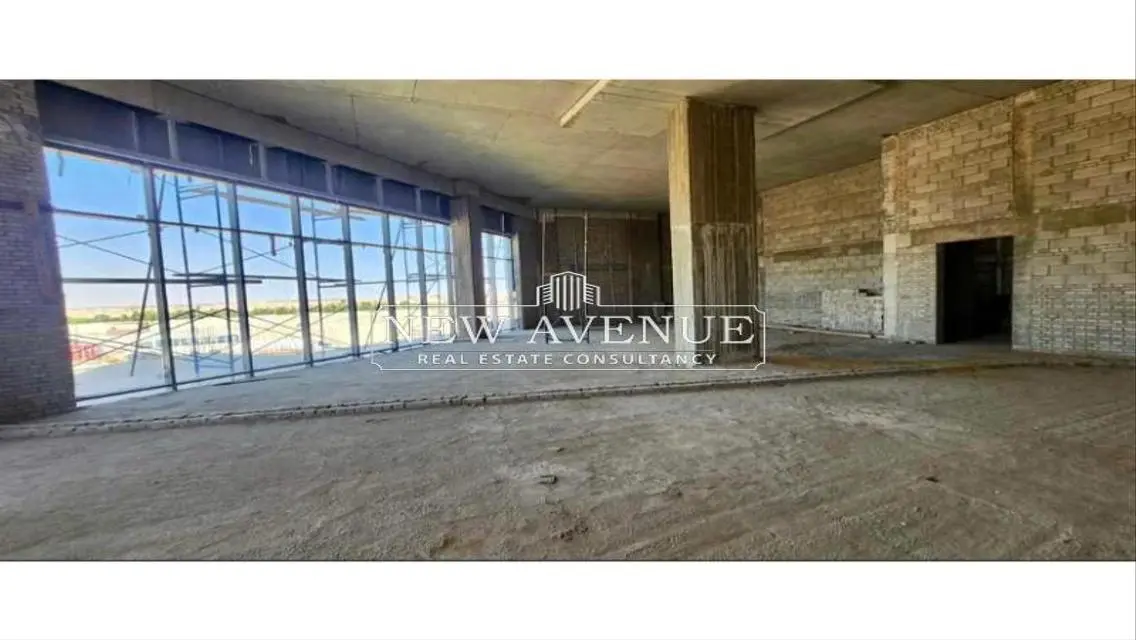 Luxury and Modernity: Spacious Apartment for Sale