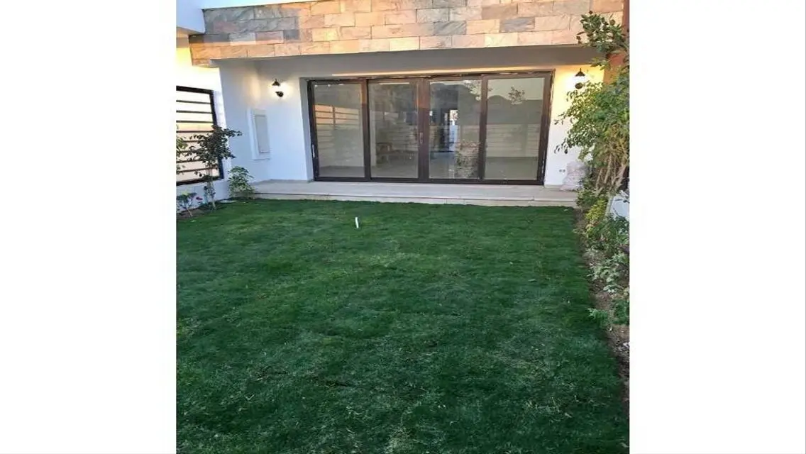 Villa for sale with a special discount in Saray