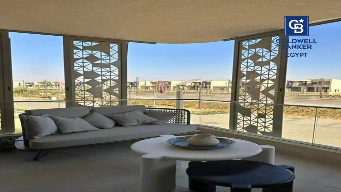 تاون هاوس بحري موقع متميز فيو علي لاندسكيب