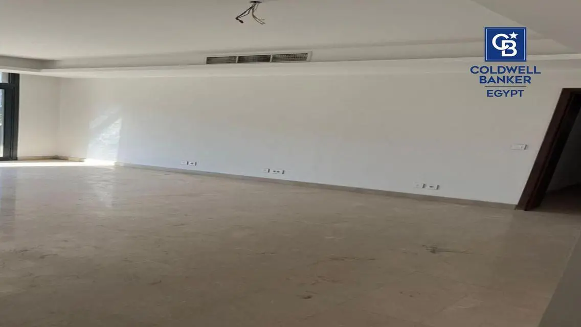 Apartment Very Prime Location For Rent At CFC