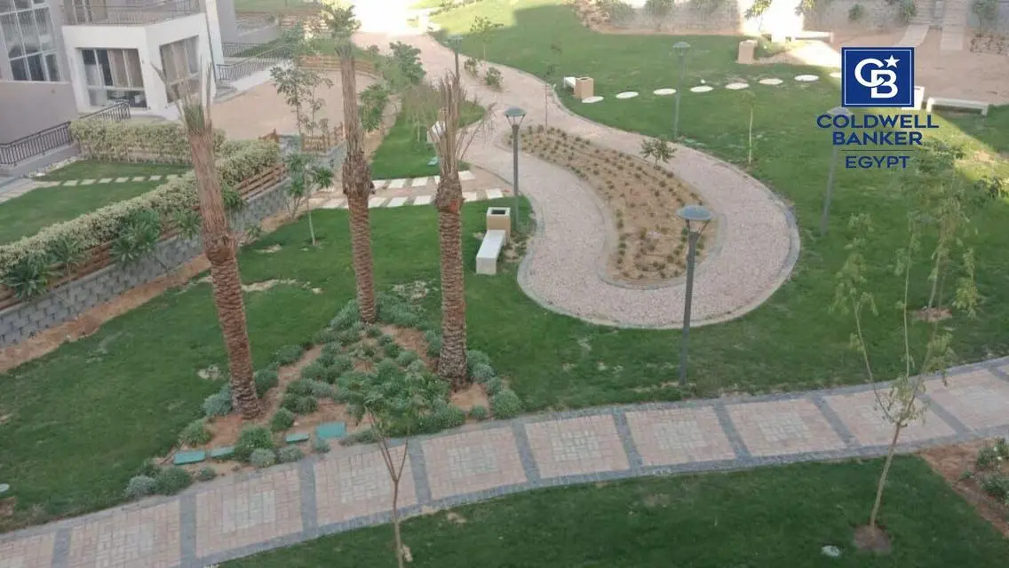 شقة متشطبة في موقع متميز للإيجار في كايرو فيستيفال
