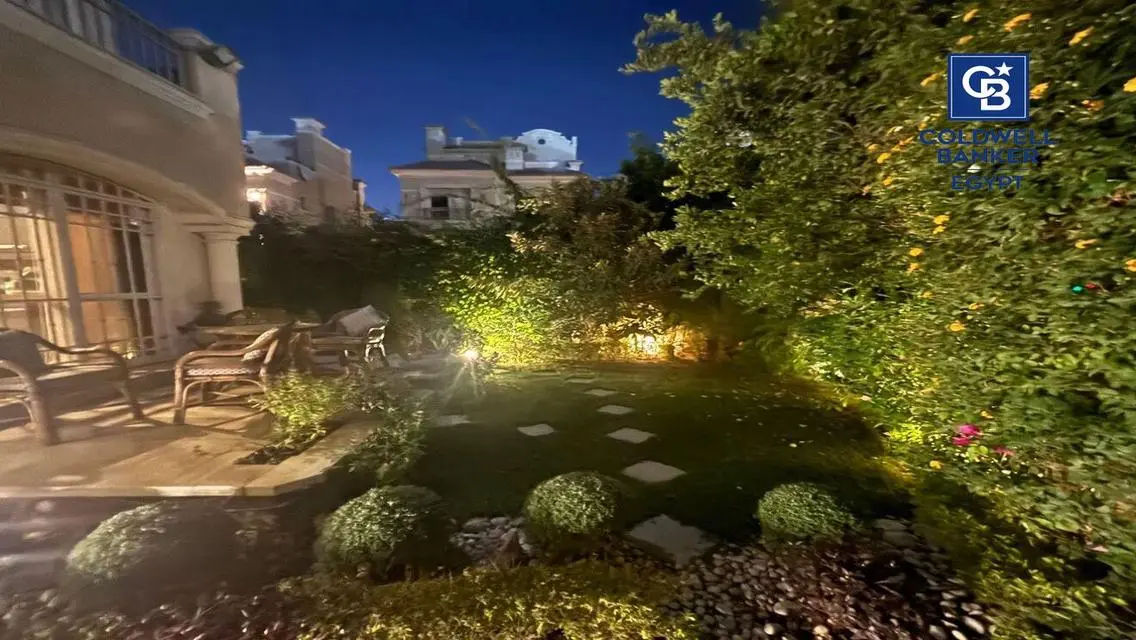 فيلا مستقلة متشطبة بالكامل فيو لاندسكيب في الباتيو