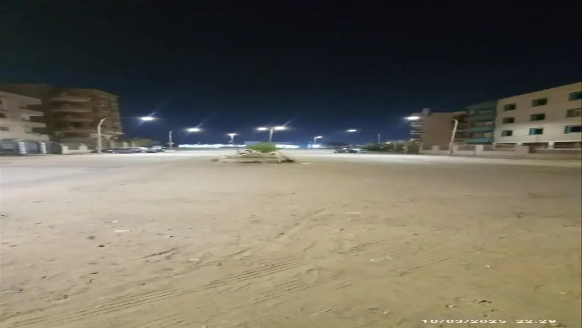 ارضي مرتفع بحديقه ودخل خاص هاي لوكس باحسن لوكيشن