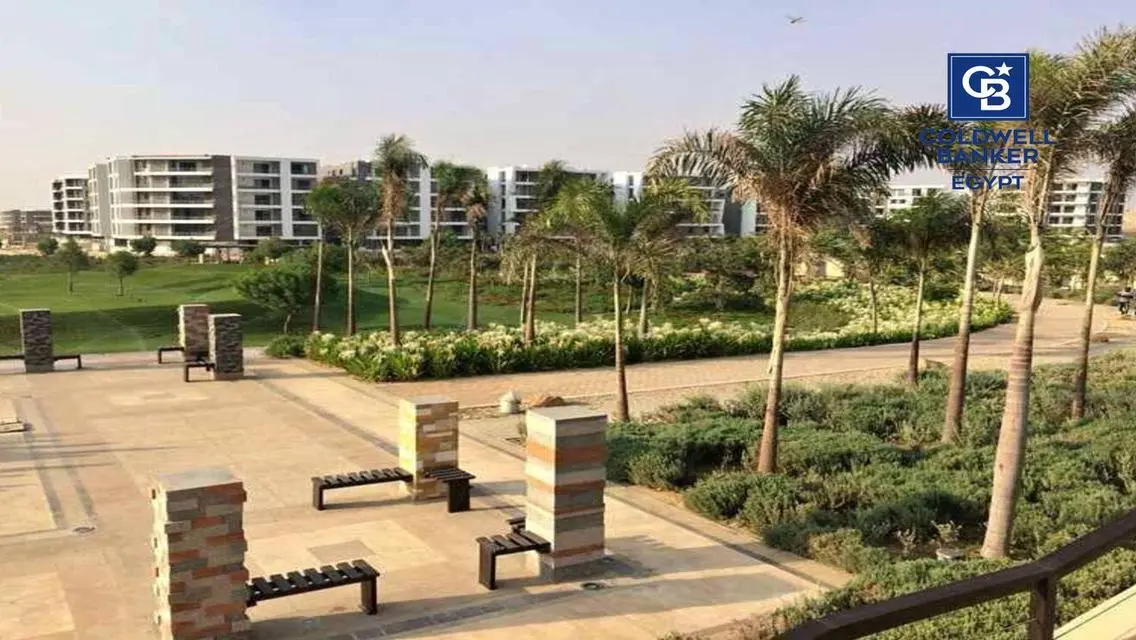 كواترو فيلا مميزة ريسيل في تاج سيتي علي الجولف.
