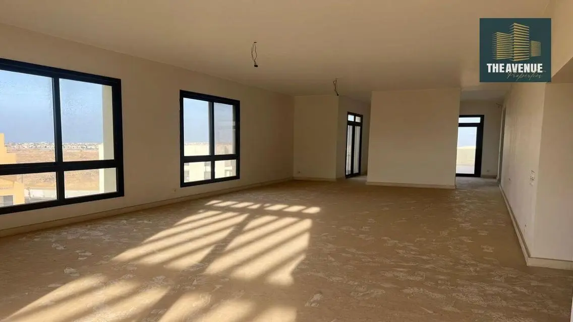 Penthouse For Sale With Breathtaking Views , TULWA