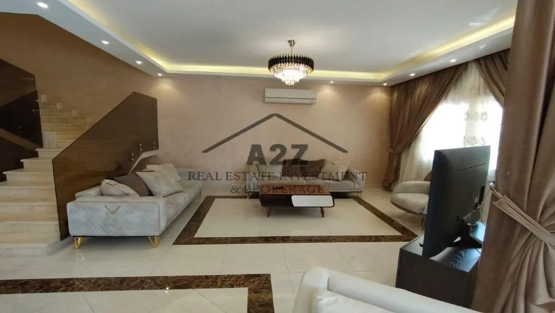 فيلا للبيع فى مدينتى نموذج J مودرن ثنائى4 غرف نوم