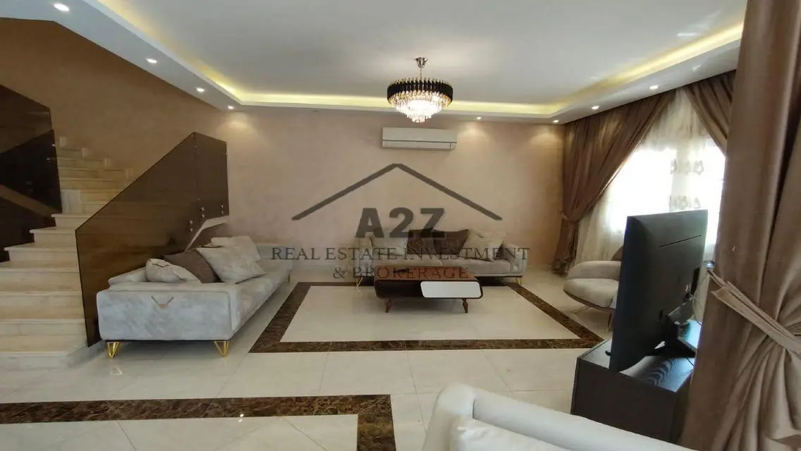 فيلا للايجار المفروش بمدنتي 270متر مجهزه بالكامل
