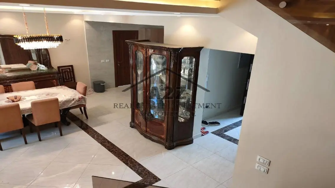 فيلا للايجار المفروش بمدنتي 270متر مجهزه بالكامل