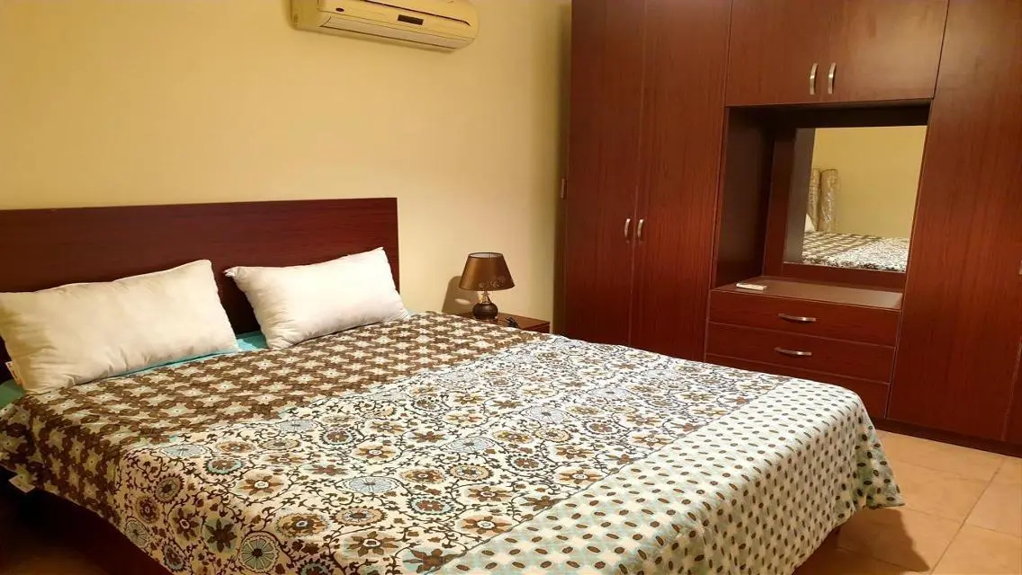 In Rehab City 3 Bedroom Fully Furnished Apartment