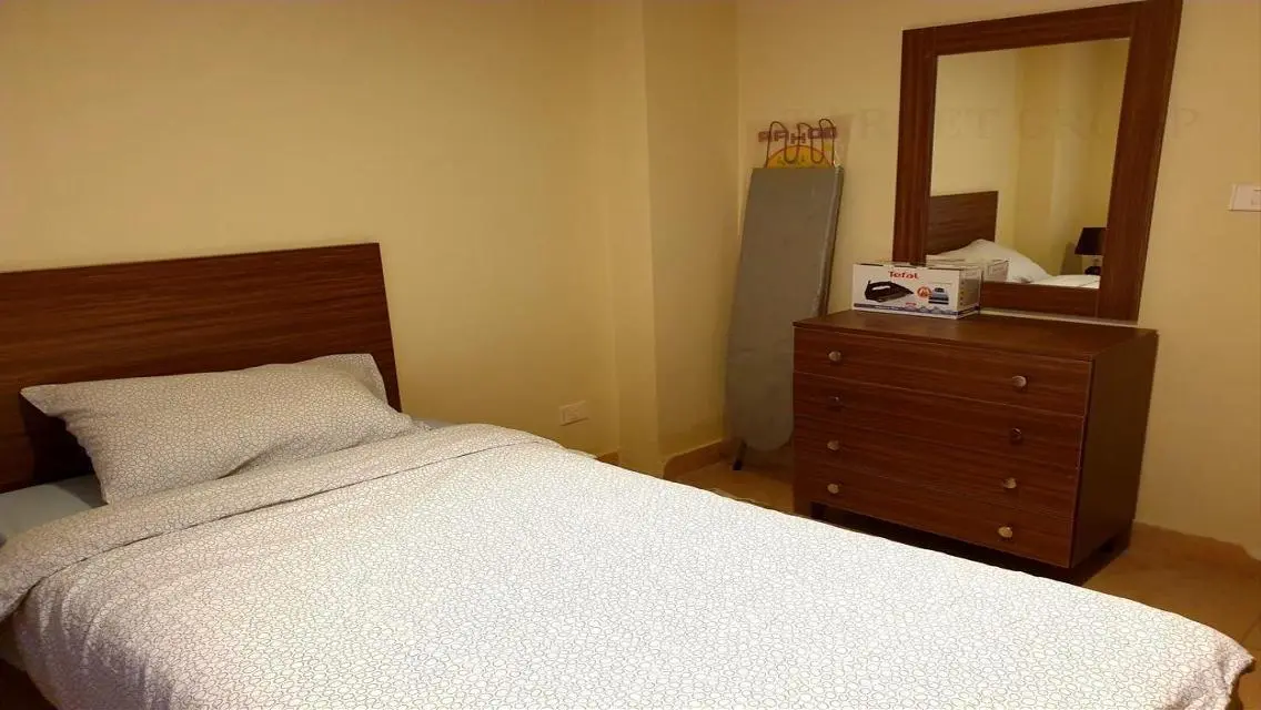 In Rehab City 3 Bedroom Fully Furnished Apartment