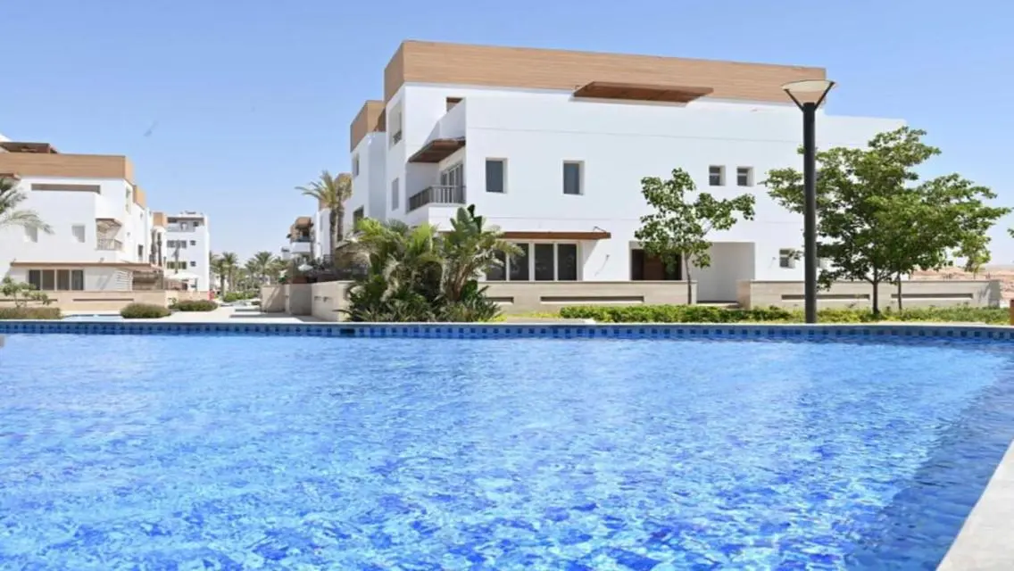 Resale one story villa in almaza first row phase 1