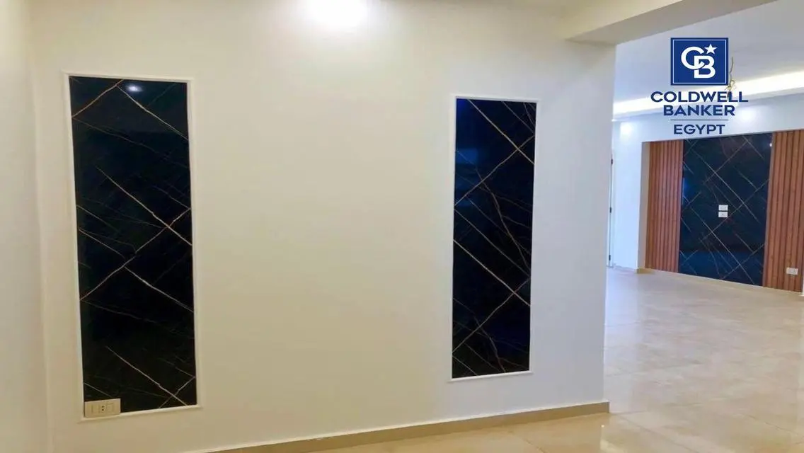 شقة للإيجار اول سكن على التسعين الشمالى مباشرة