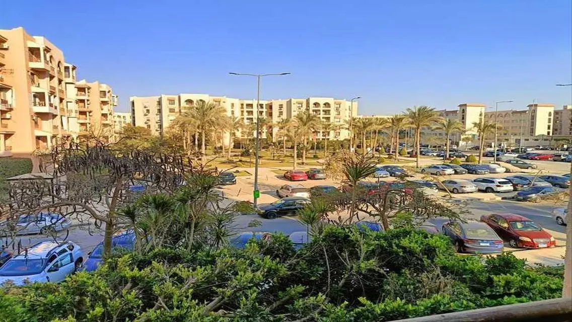 للايجار شقة بالتكييفات بسعر لقطة  في الرحاب