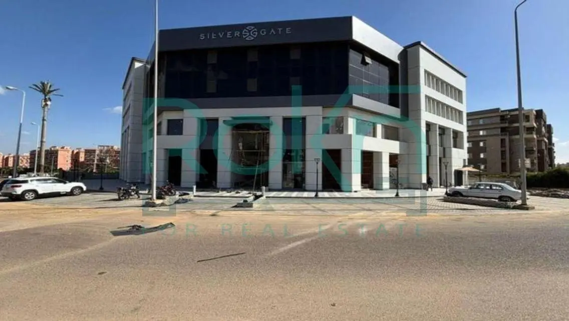 محل للايجار في سيلفر جيت مول بالشيخ زايد