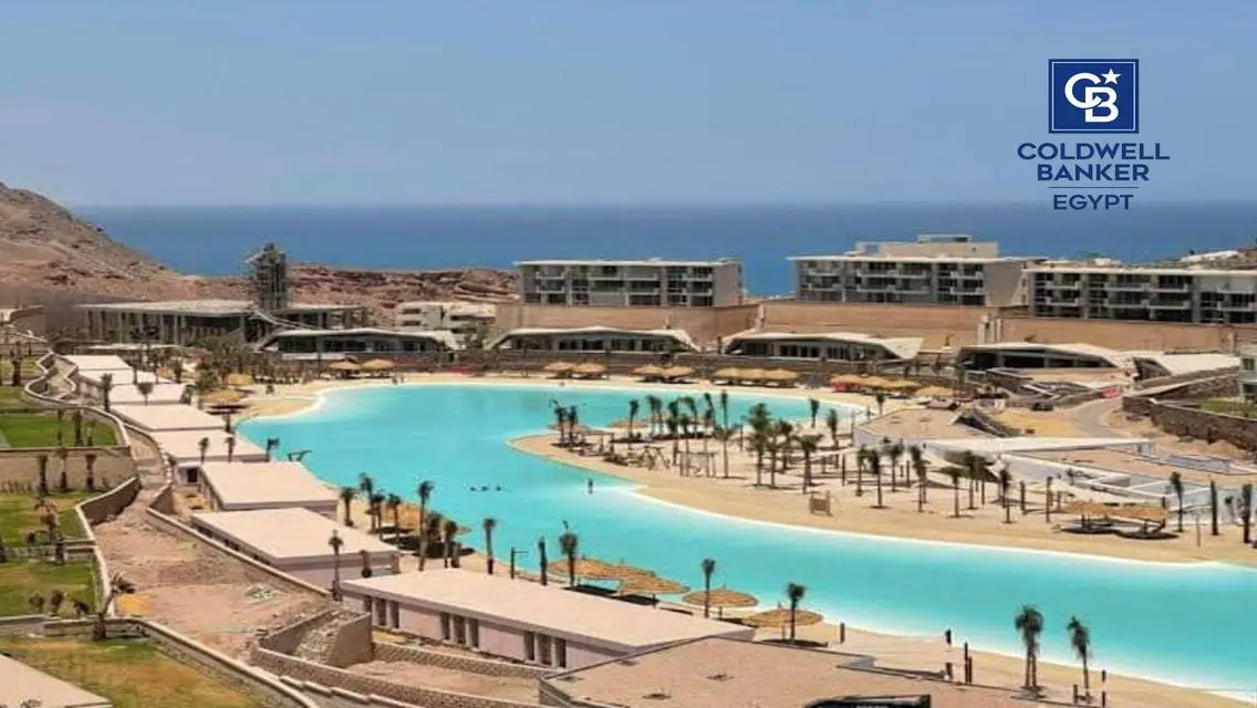 لوفت ريسيل موقع مميز صف أول للبيع في المونت جلالة