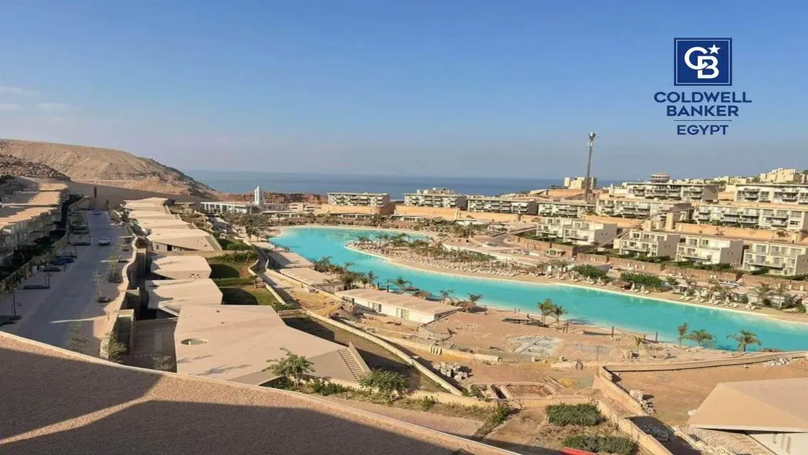 لوفت ريسيل موقع مميز صف أول للبيع في المونت جلالة