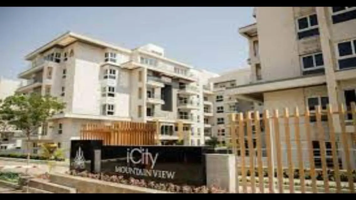 i villa roof for sale in club park oct
