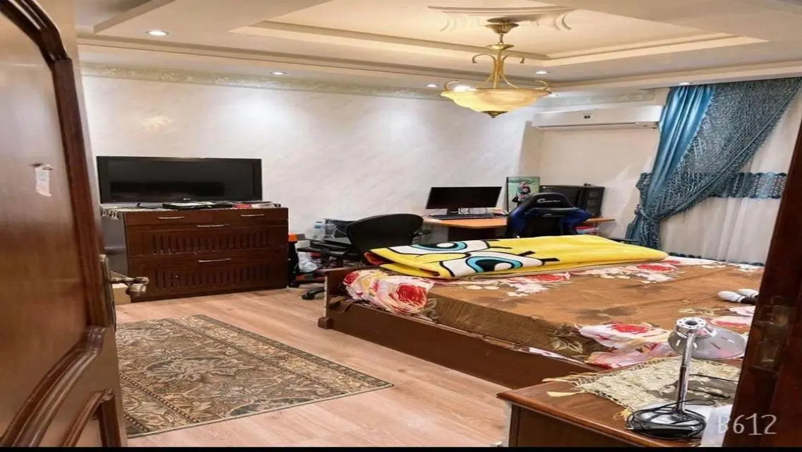 شقة راقية 3 غرف نوم بمساحة 350 متر