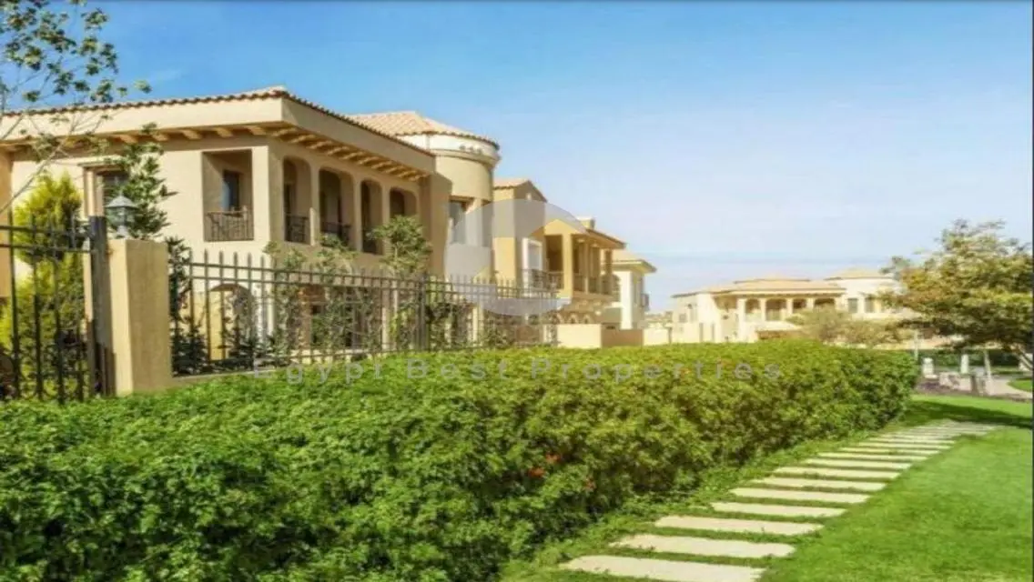 Villa for sale in Hyde Park ,installments over 10Y
