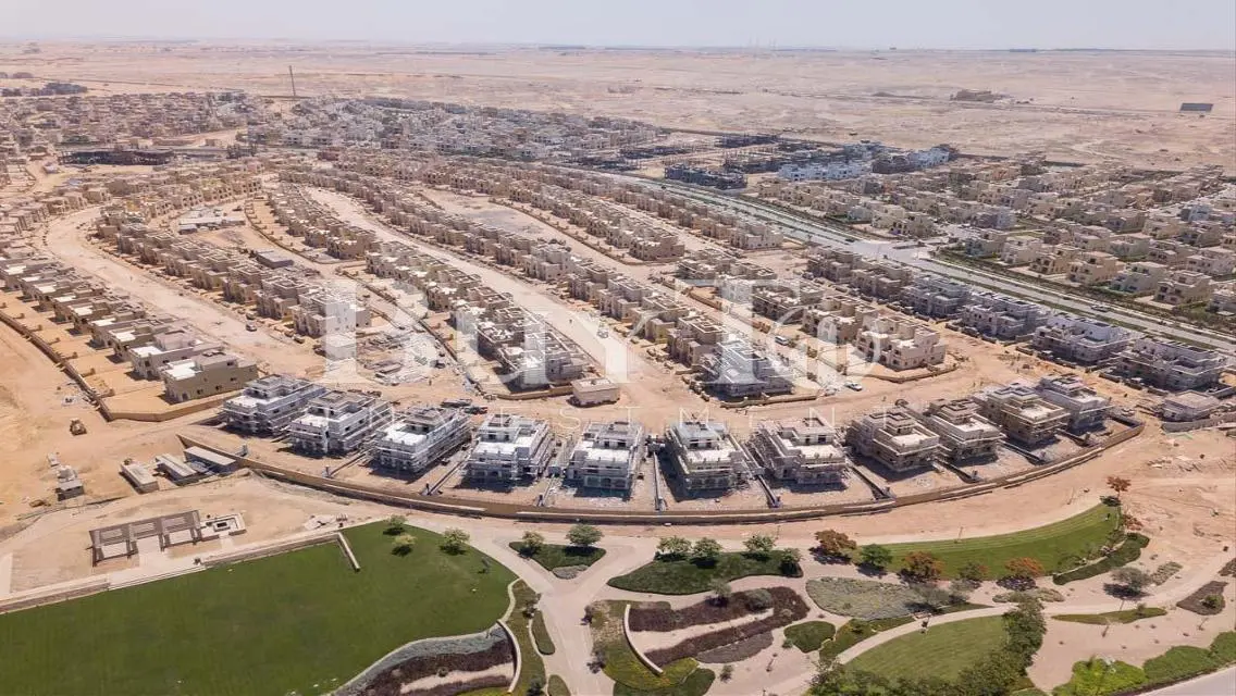 شقة بإطلالة مميزة للإيجار في ميفيدا بوليفارد