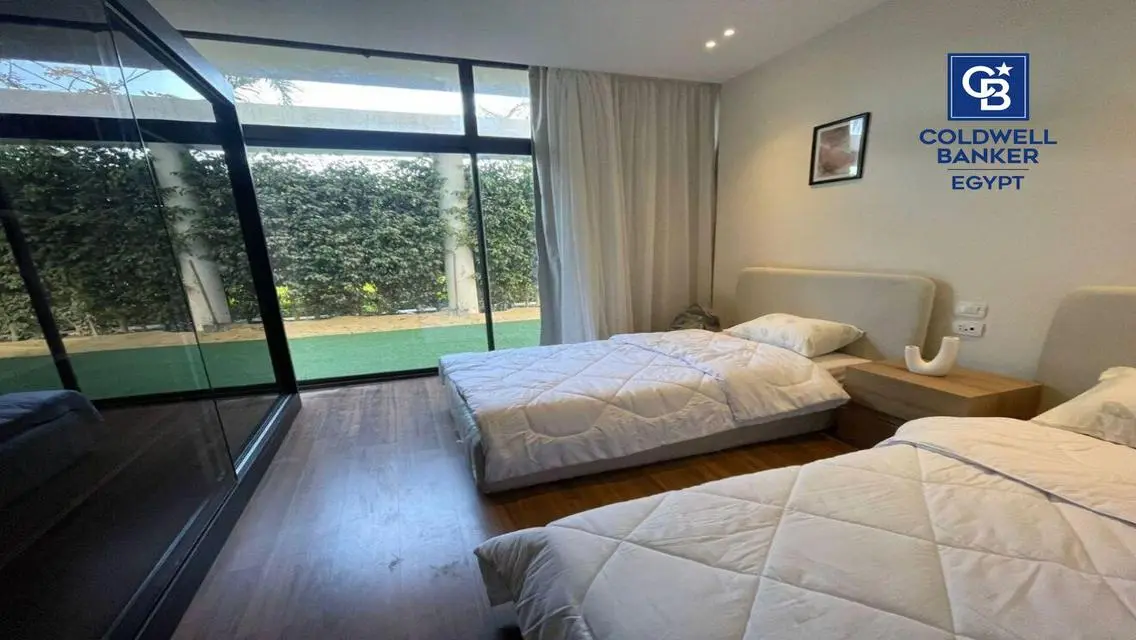 Apartment Very Prime Location Fully Furnishd