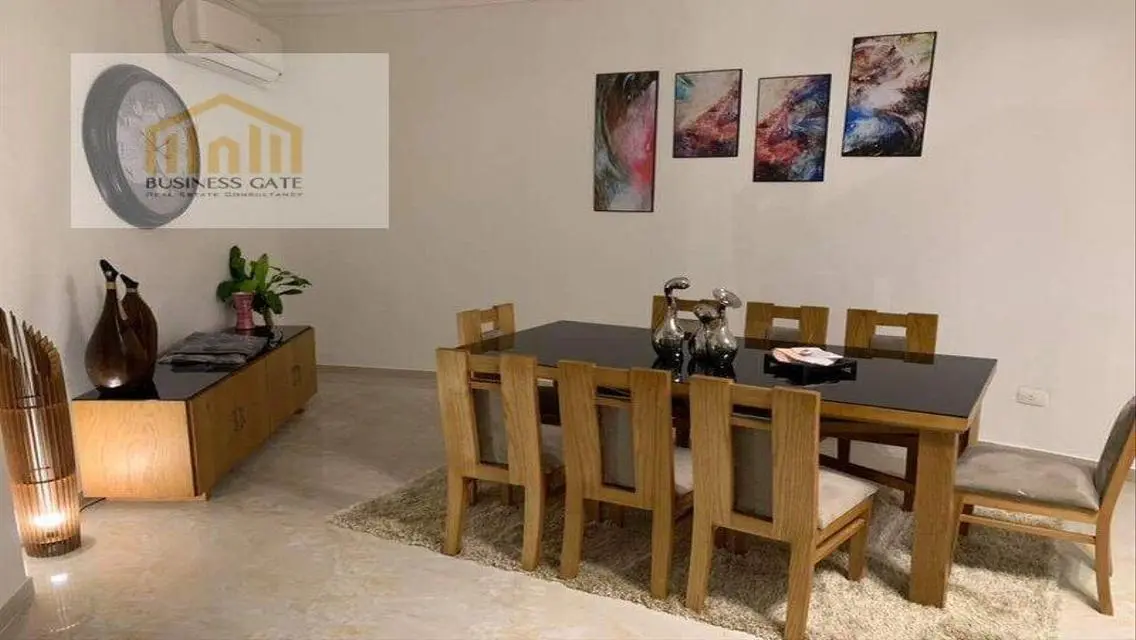 قصر بجاردن صف اول بحر استلام فوري _ مرسيليا بيتش 4