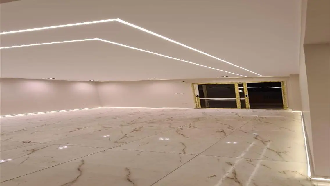 Luxurious 143 m² Apartment with Private Garden