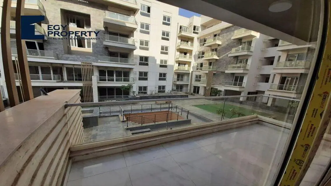 Lowest Price ! Finished Apartment 3BD club view.