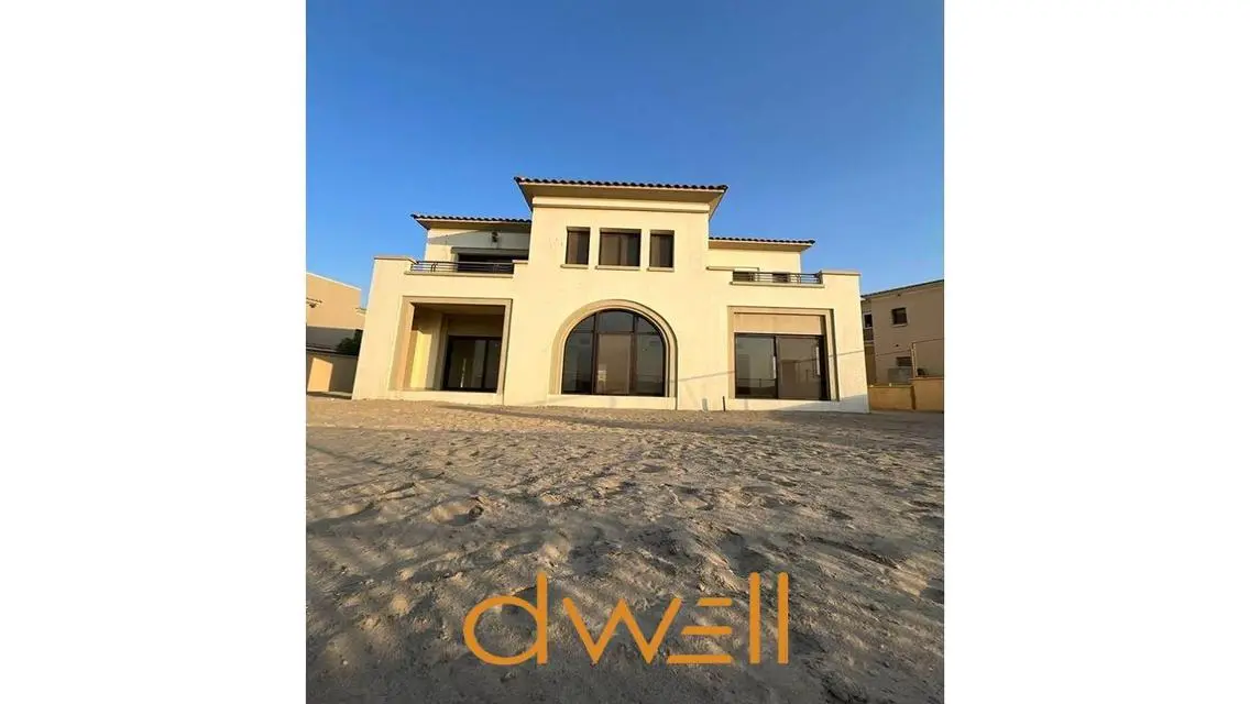 VILLA 4 BEDROOM+ IN UPTOWN CAIRO LEVANA LOW PRICE
