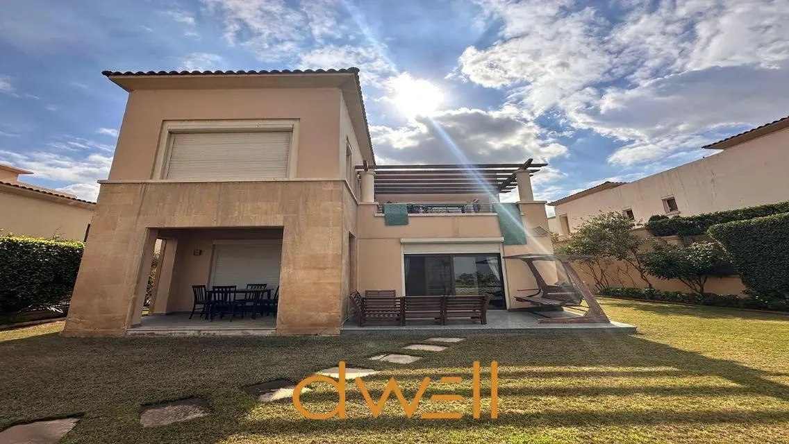 VILLA 4 BEDROOM+IN UPTOWN CAIRO TERENCIA LOW PRICE