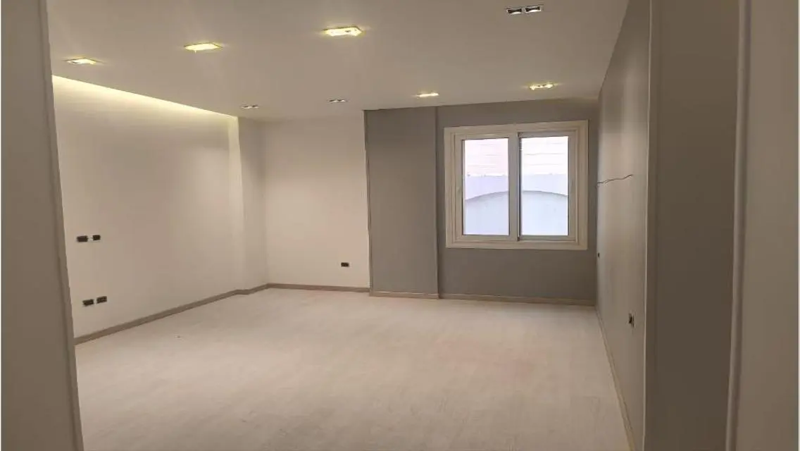 شقه للبيع أو الايجار بالحي التاسع شارع البستان