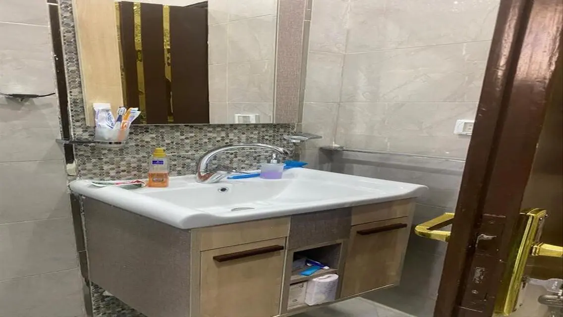 للبيع فيلا نموذج مميز بحمام سباحة في الرحاب