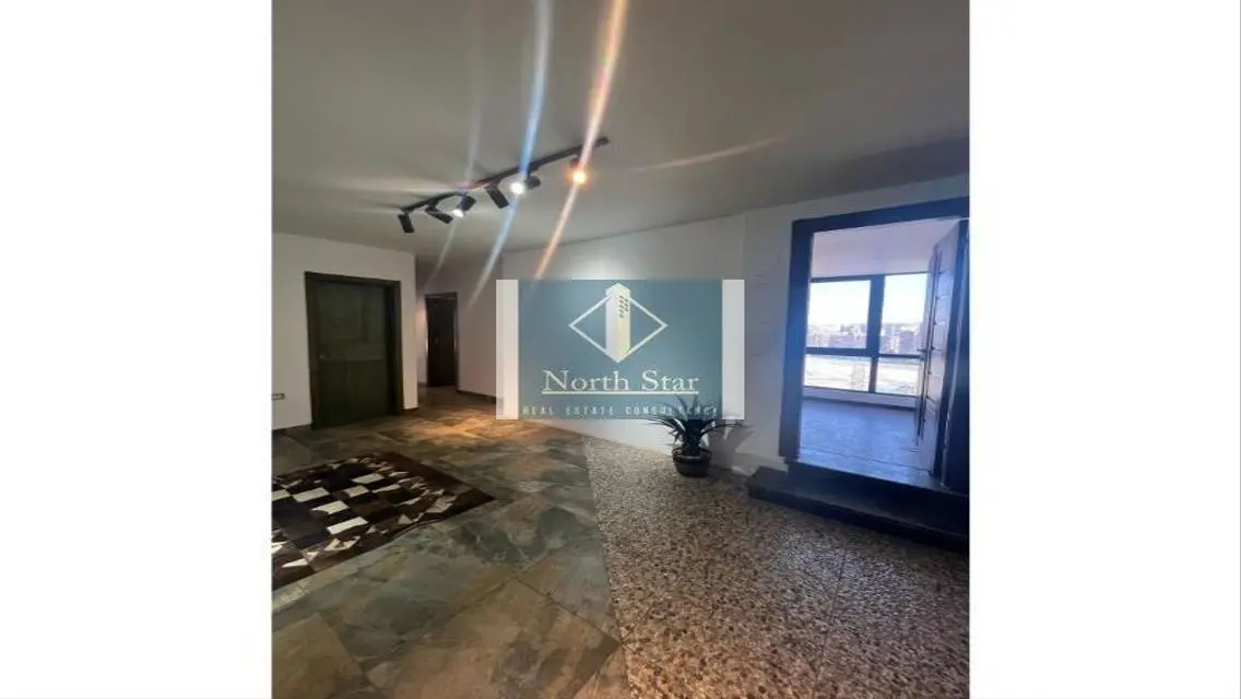 office for rent 200m in Zahraa El Maadi