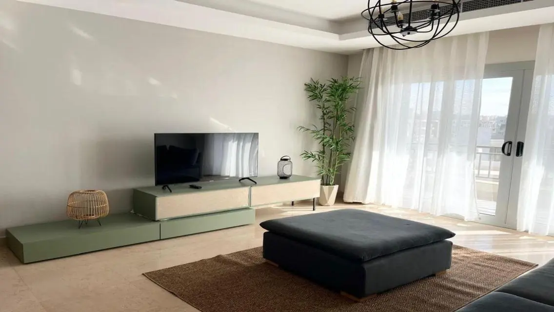 Modern furnished apartment in Cairo Festival City