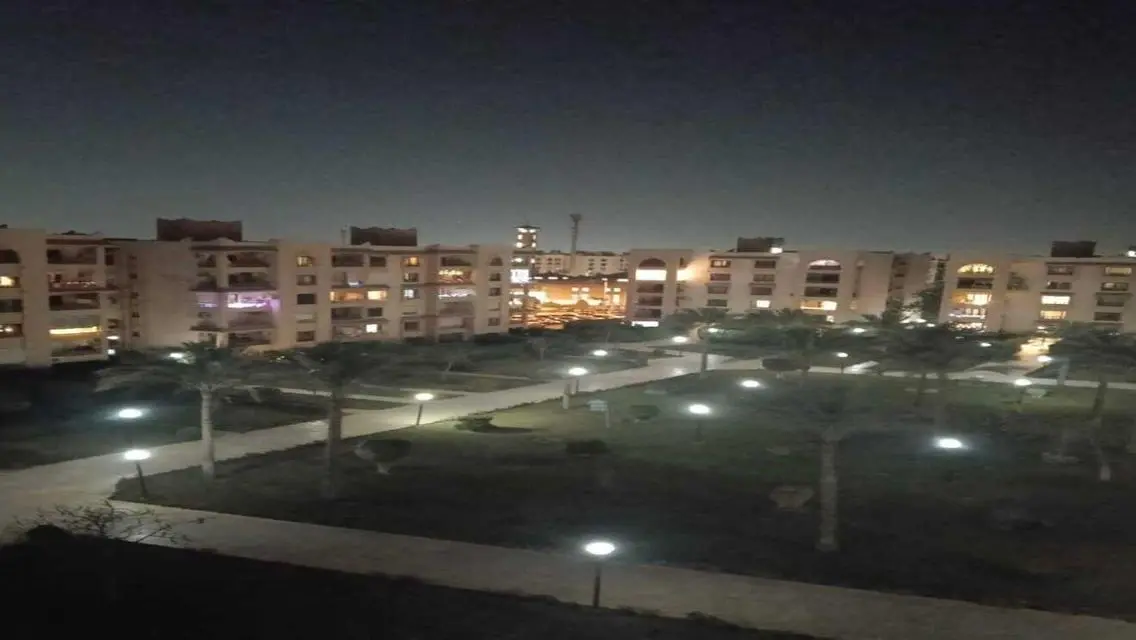 للايجار فى الرحاب 305 متر بالمرحله الخامسه اول سكن