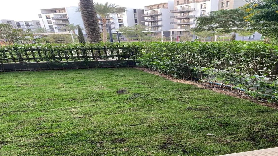Apartment with garden in Cairo Festival City
