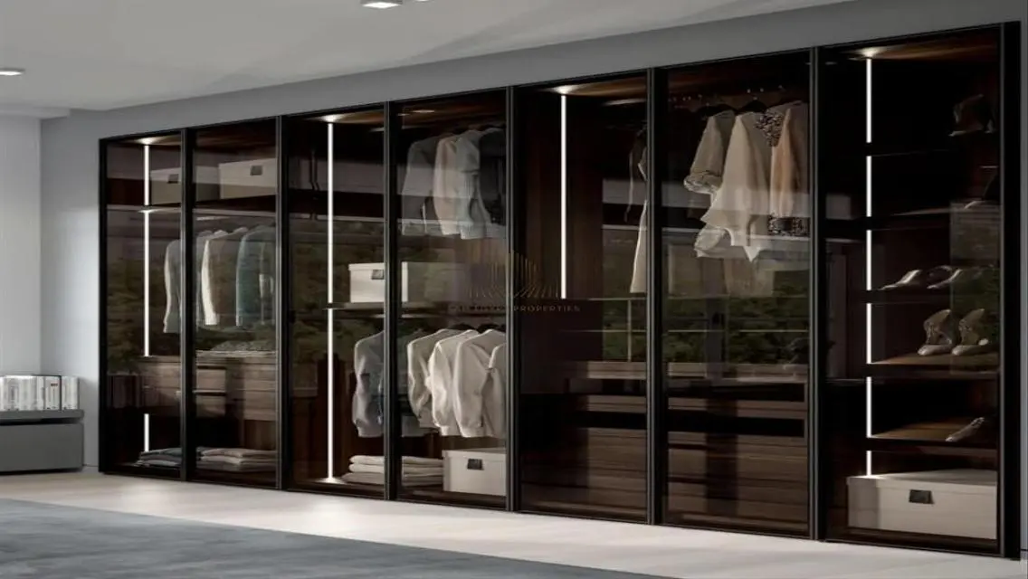 Luxury Apartment with Balcony and Security Guard