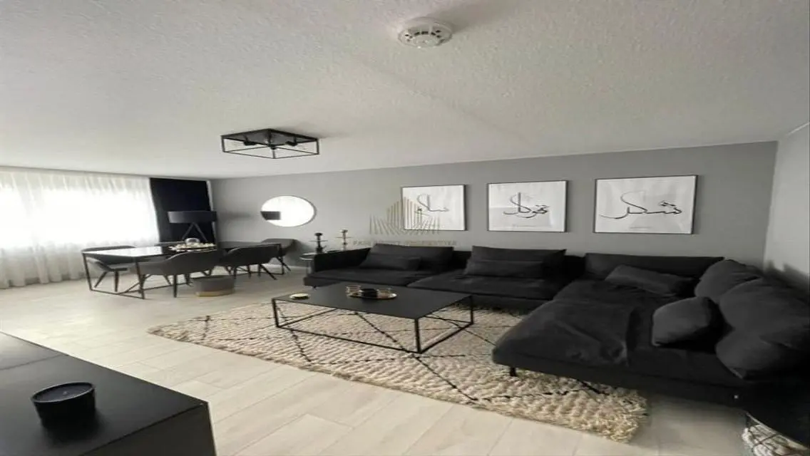 Luxury Apartment with Balcony and Security Guard